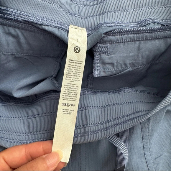 🆕💙 Lululemon Dance Studio Relaxed Fit Mid Rise Cargo Jogger - Oasis Blue - Picture 5 of 10